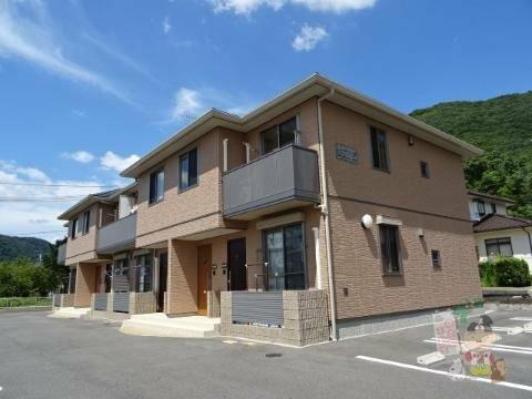 シャーメゾン晟（アキラ）