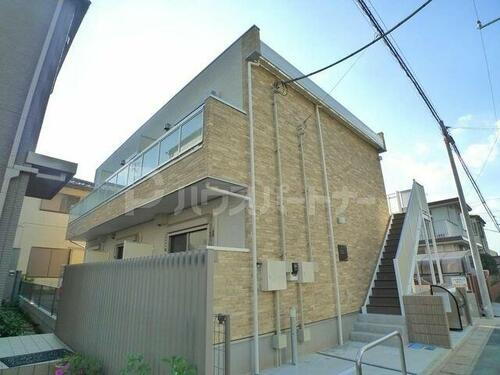 千葉県松戸市根木内 築10年7ヶ月 2階建