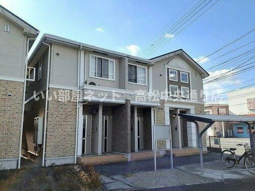 香川県高松市鶴市町 賃貸アパート