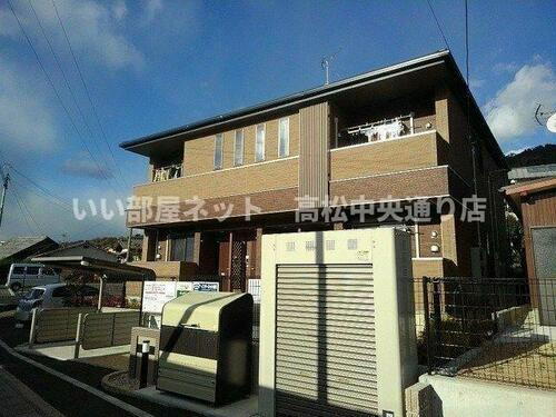 香川県高松市屋島西町 賃貸アパート