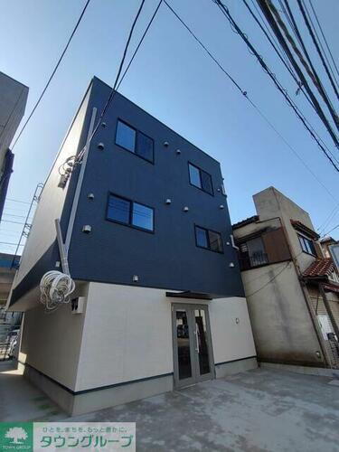 千葉県鎌ケ谷市道野辺本町１丁目 築2年9ヶ月 3階建