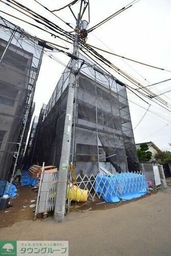 千葉県松戸市松戸新田  3階建