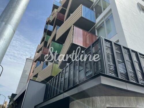 東京都新宿区大京町 築6年8ヶ月 10階建