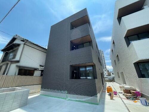 Ｊａｃｋ　ａｓａｈｉⅠ 3階建