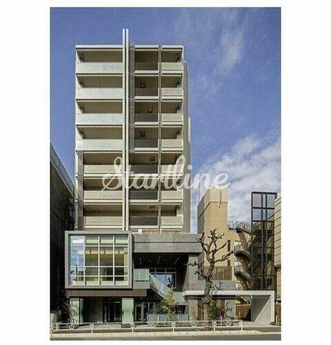 東京都渋谷区猿楽町  10階建