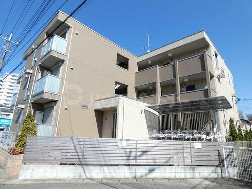 千葉県松戸市北松戸１丁目 3階建 築9年9ヶ月