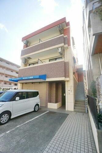 神奈川県横浜市都筑区仲町台１丁目 3階建 築29年11ヶ月