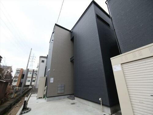 愛知県名古屋市守山区新守西 賃貸アパート