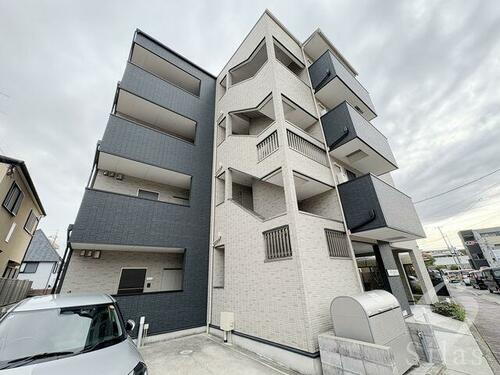 兵庫県宝塚市平井５丁目 築6年2ヶ月 4階建