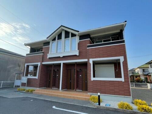 三重県鈴鹿市長太栄町４丁目 2階建