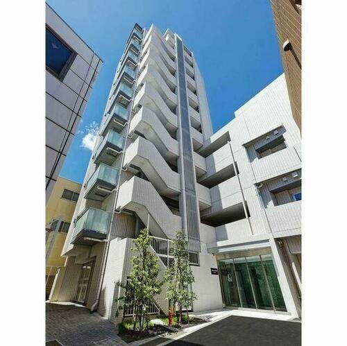 東京都新宿区余丁町 賃貸マンション