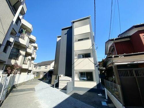 埼玉県さいたま市浦和区針ヶ谷３丁目 賃貸マンション