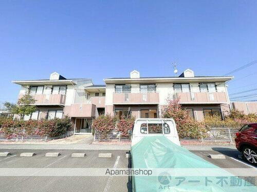 愛媛県松山市西長戸町 賃貸アパート