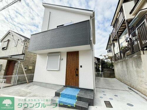 神奈川県横浜市都筑区東山田町 賃貸一戸建て