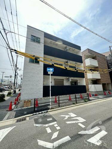 大阪府大阪市住之江区中加賀屋３丁目 築2年4ヶ月 3階建