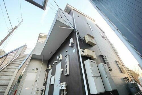 神奈川県横浜市神奈川区松見町３丁目 賃貸アパート