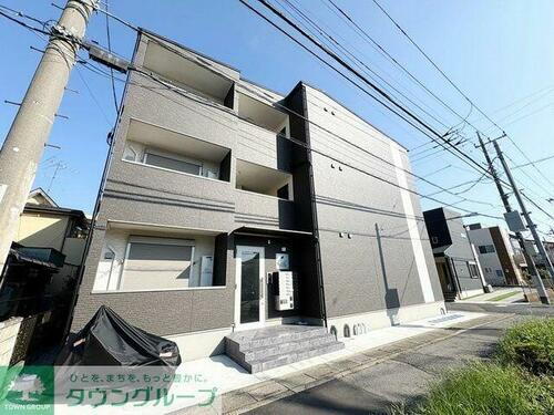 埼玉県春日部市栄町１丁目 築1年未満 3階建