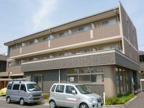 埼玉県越谷市新越谷１丁目 築20年10ヶ月 3階建