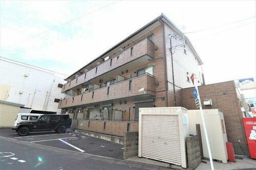 埼玉県越谷市越ヶ谷１丁目 築19年7ヶ月 3階建