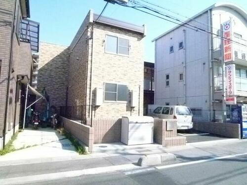 埼玉県越谷市赤山町１丁目 築14年10ヶ月 2階建