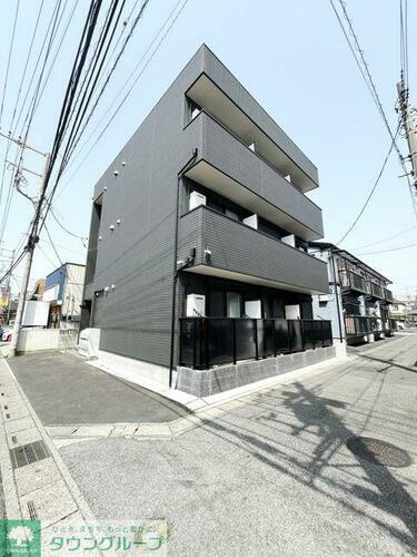 埼玉県春日部市備後東１丁目 築1年9ヶ月 3階建