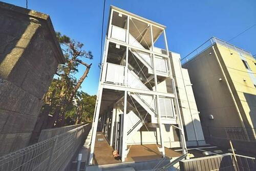 埼玉県越谷市中町 築9年1ヶ月 3階建