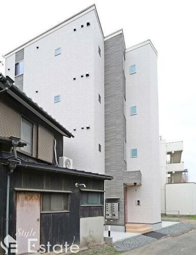 愛知県名古屋市中川区九重町 賃貸アパート