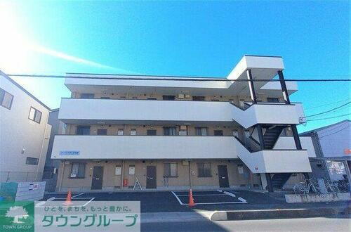 埼玉県越谷市赤山町３丁目 築37年9ヶ月 3階建