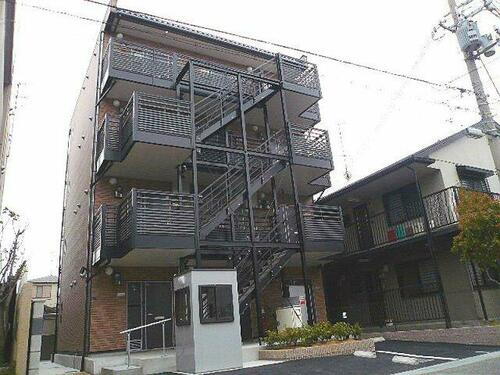 兵庫県神戸市東灘区御影本町８丁目 築11年9ヶ月 4階建