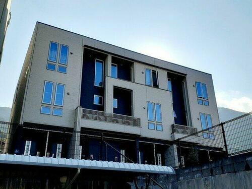 アンブラッセ　Ⅱ