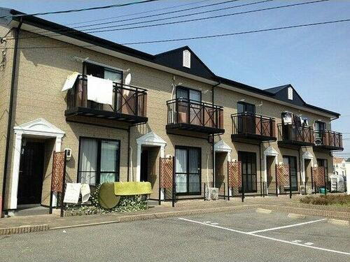 愛知県岡崎市小針町３丁目 テラスハウス