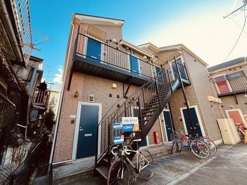 神奈川県横浜市中区本牧町１丁目 賃貸アパート