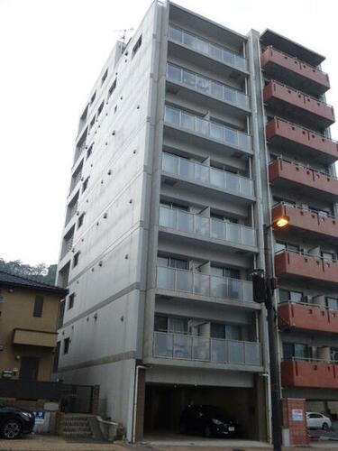 長崎県長崎市馬町 9階建