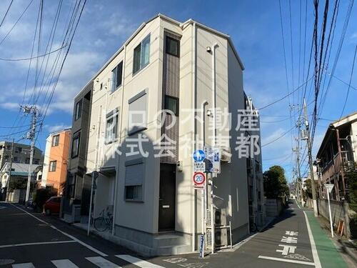 東京都板橋区赤塚３丁目 築6年6ヶ月 3階建