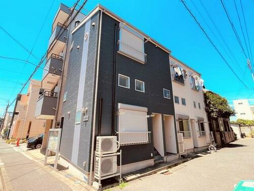 神奈川県横浜市磯子区坂下町 賃貸アパート