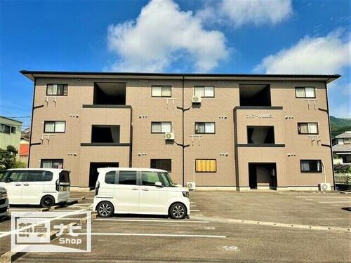 香川県高松市屋島東町 賃貸アパート