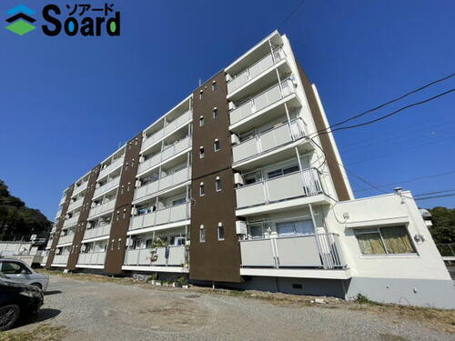 群馬県みどり市大間々町桐原 賃貸マンション