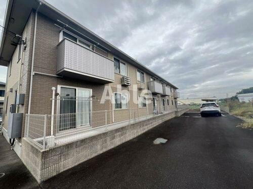 香川県さぬき市寒川町石田東 賃貸アパート