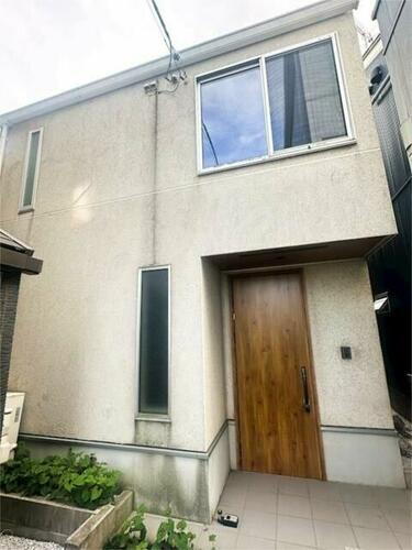 東京都世田谷区桜丘５丁目 3階建