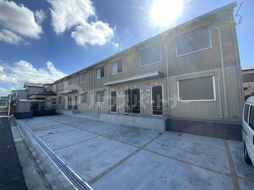 千葉県松戸市新松戸６丁目 2階建 築2年3ヶ月