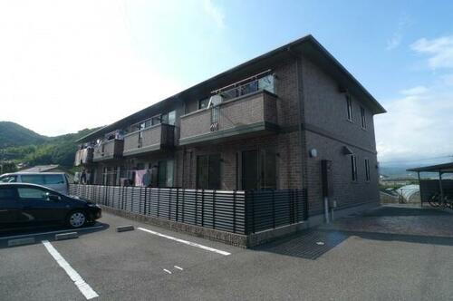 高知県高知市孕西町 賃貸アパート