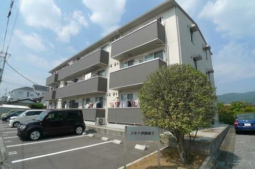 高知県高知市伊勢崎町 3階建 築16年4ヶ月