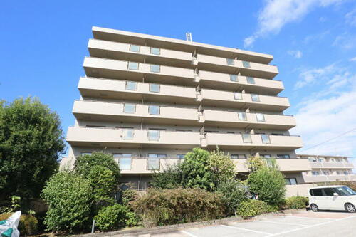 高知県南国市大そね甲 賃貸アパート