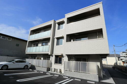 高知県高知市鷹匠町２丁目 賃貸マンション