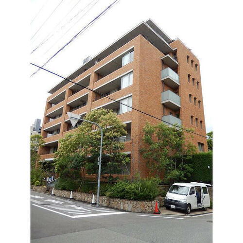 パレスコート小橋町 地上7階地下1階建