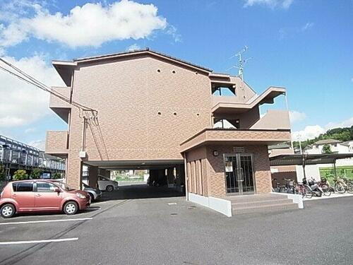 奈良県奈良市三松１丁目 築21年10ヶ月 3階建