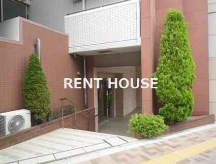 東京都渋谷区富ヶ谷２丁目 地上14階地下1階建 築25年