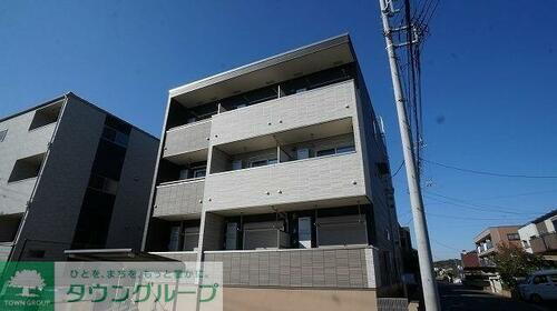 千葉県松戸市東松戸４丁目 築5年12ヶ月 3階建