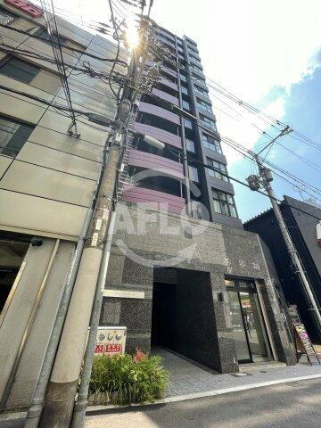 大阪府大阪市北区曾根崎新地２丁目 賃貸マンション