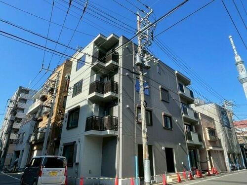 Ｒａｓｓｕｒｅｒ　Ｆ